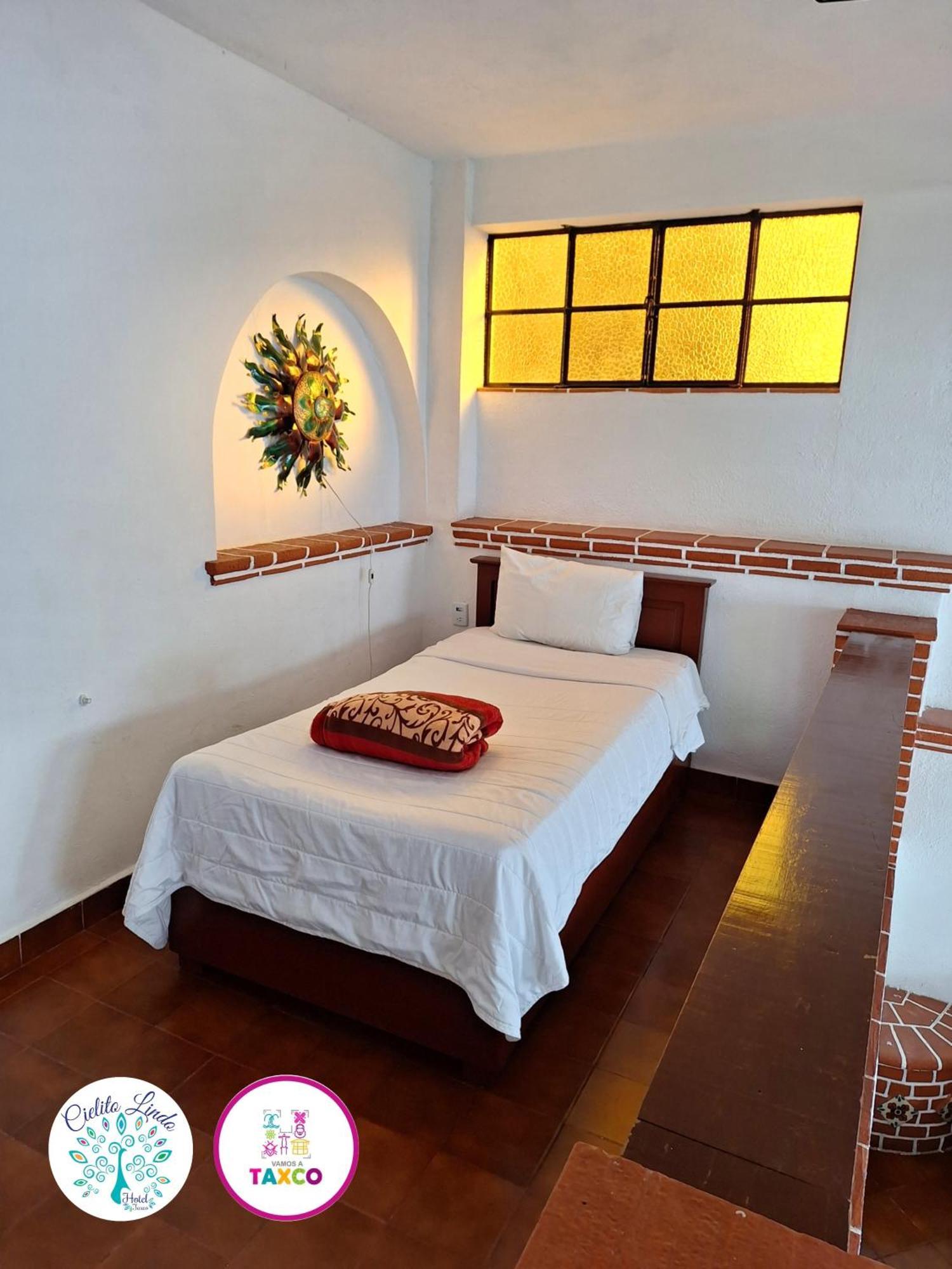 Hotel Cielito Lindo, Taxco Экстерьер фото